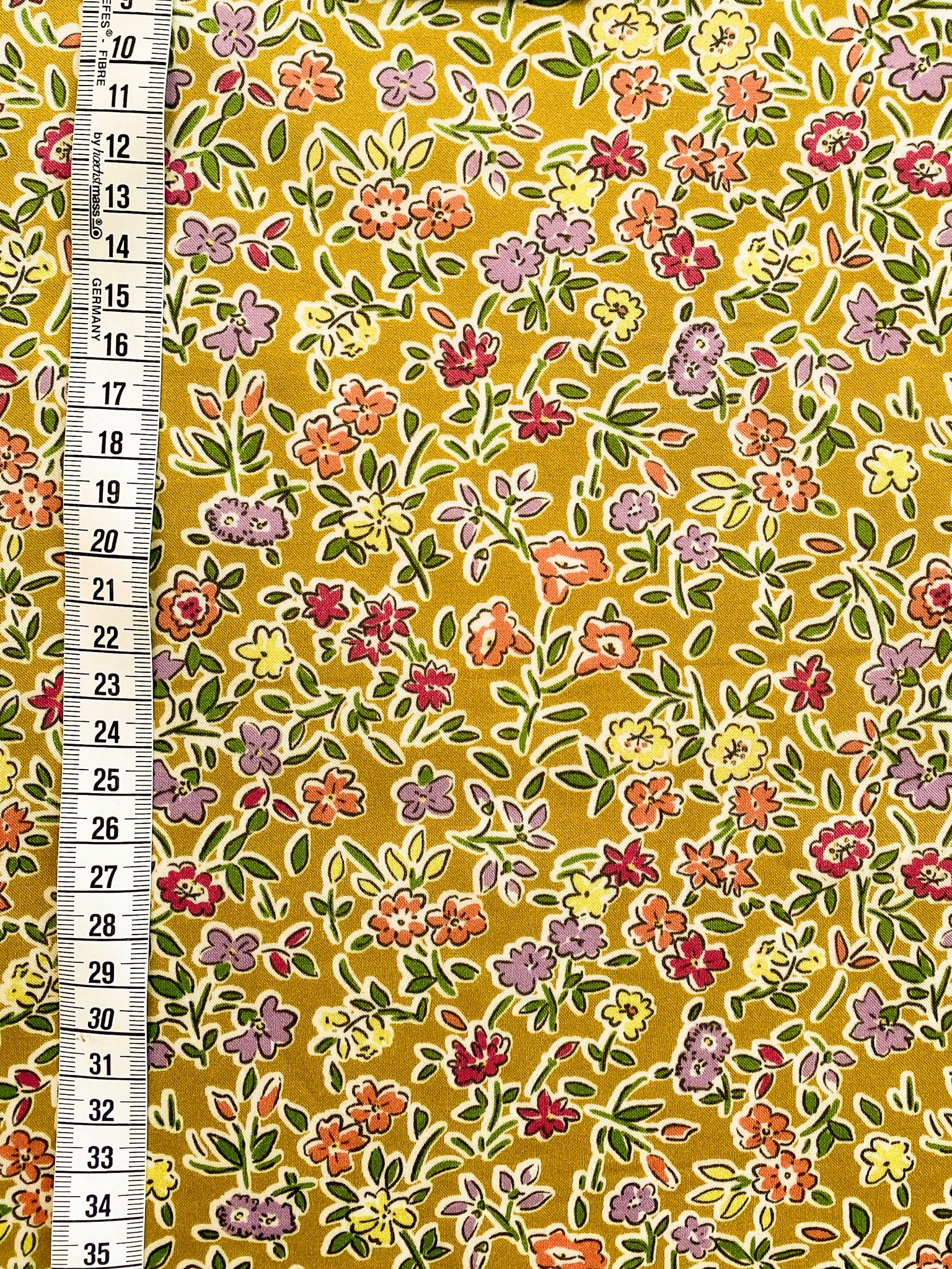 No. 75 viscose satin scattered flowers yellow