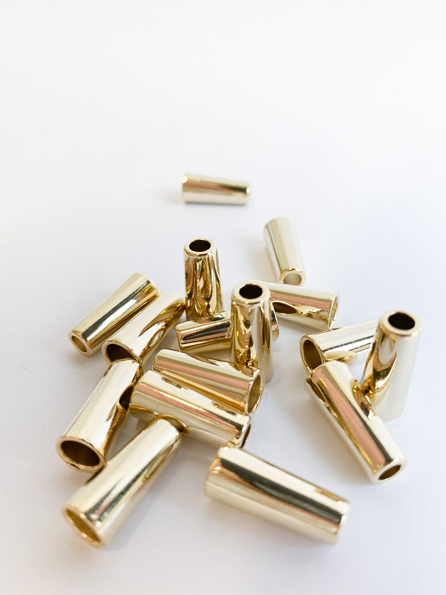Kordelende 3 mm gold
