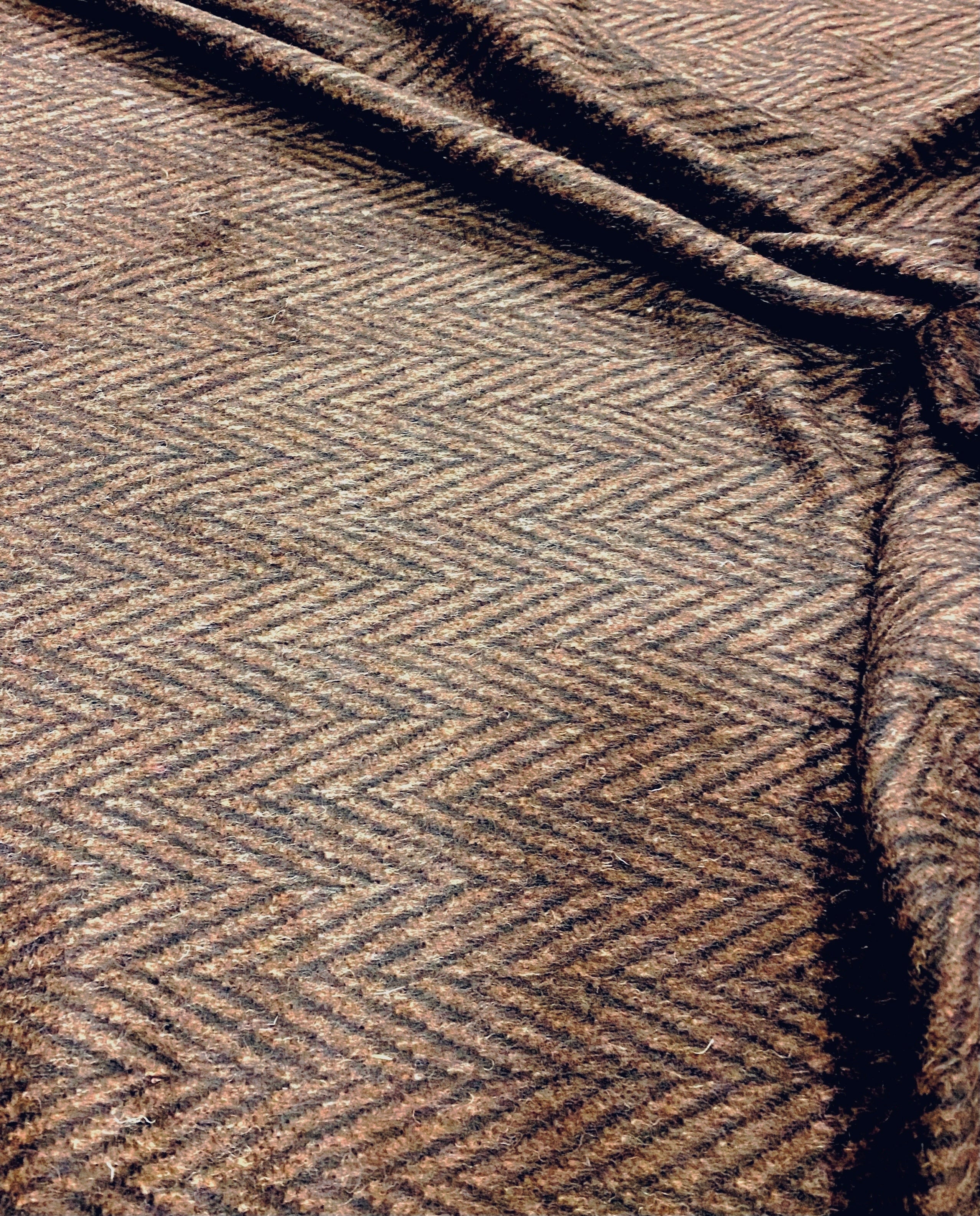 No. 466 Brown patterned wool fabric