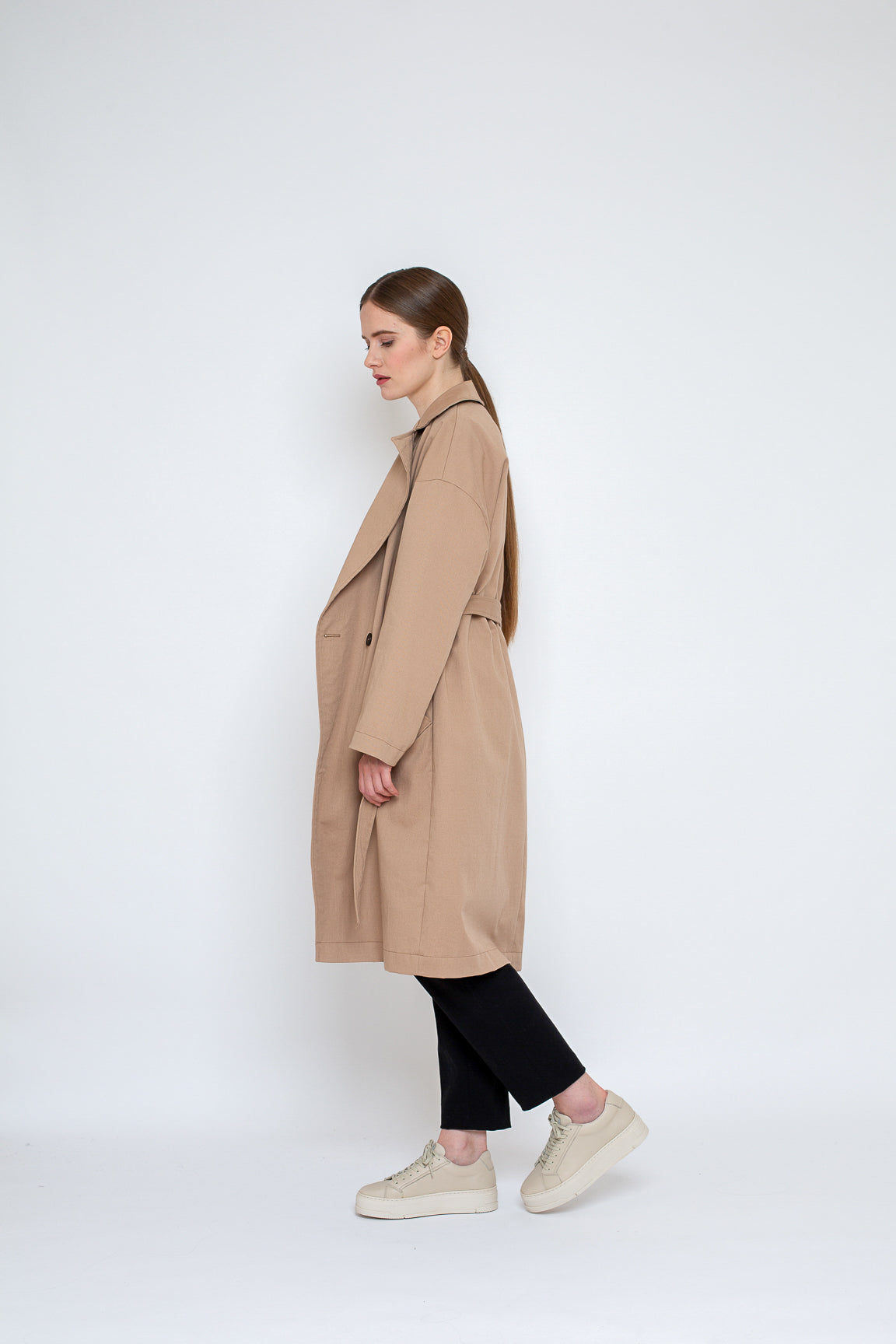 ausgedrucktes Papierschnittmuster Trenchcoat Kara