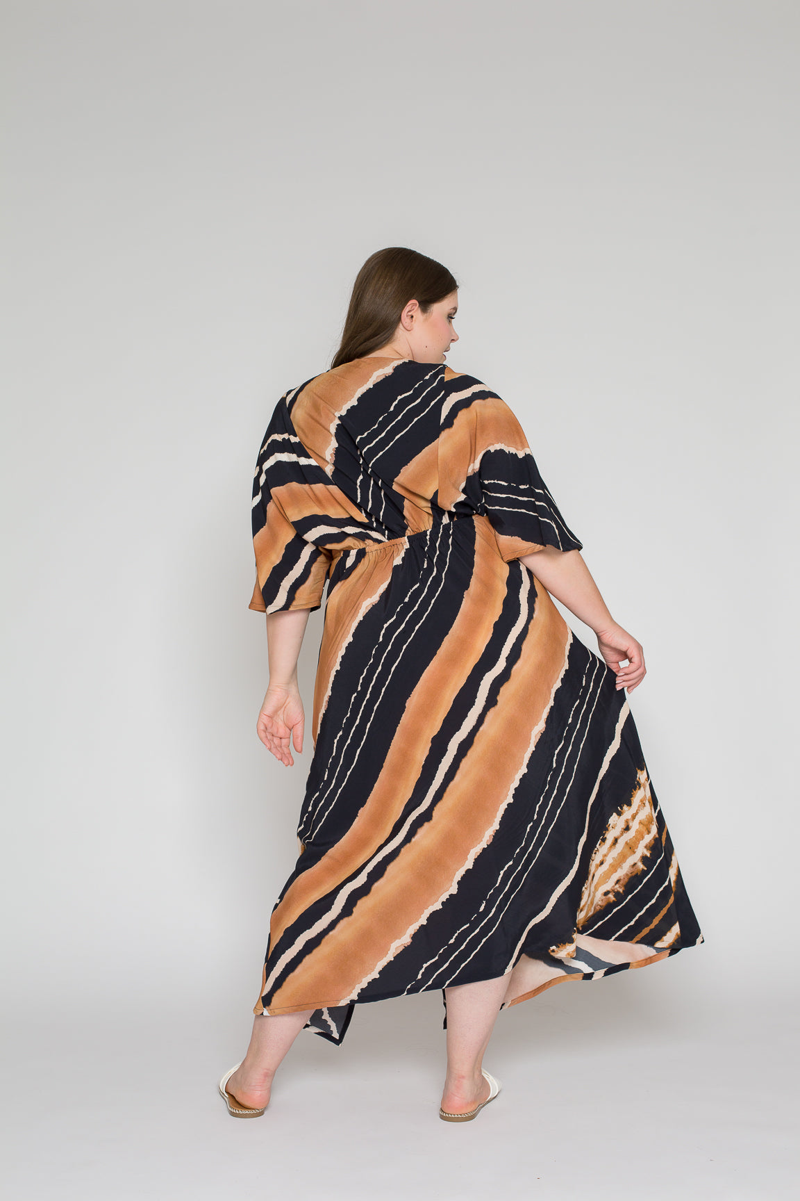 Paper pattern Kaftan Leana